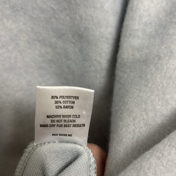 Feat Women’s Crew Neck Sweatshirt Light Gray Small New - Picture 7 of 7